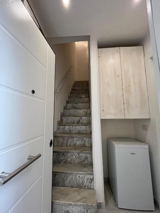 Aura B&B Бари Екстериор снимка