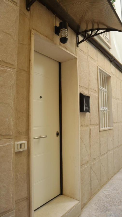 Aura B&B Бари Екстериор снимка