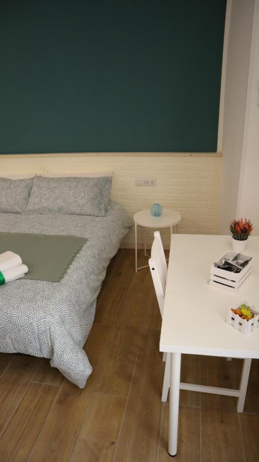 Aura B&B Бари Екстериор снимка